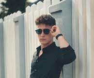 6 Black Shirt Combination Ideas For Men